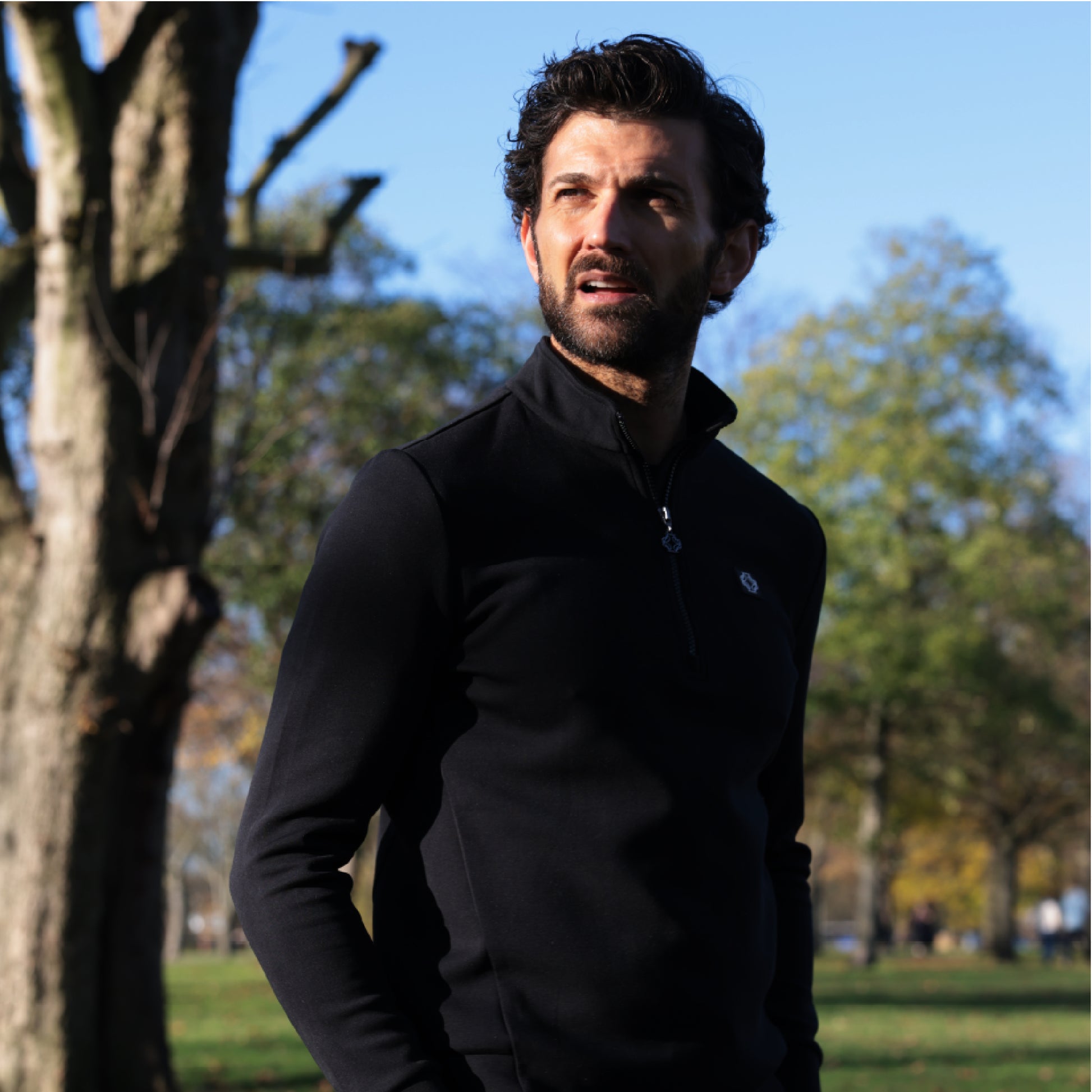 The Ravello Quarter Zip | Black