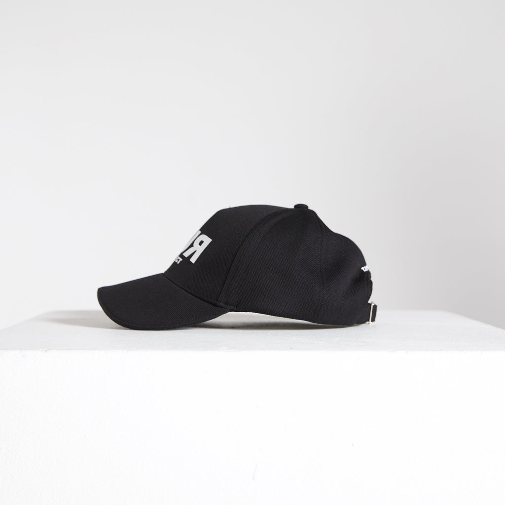 Performance Cap