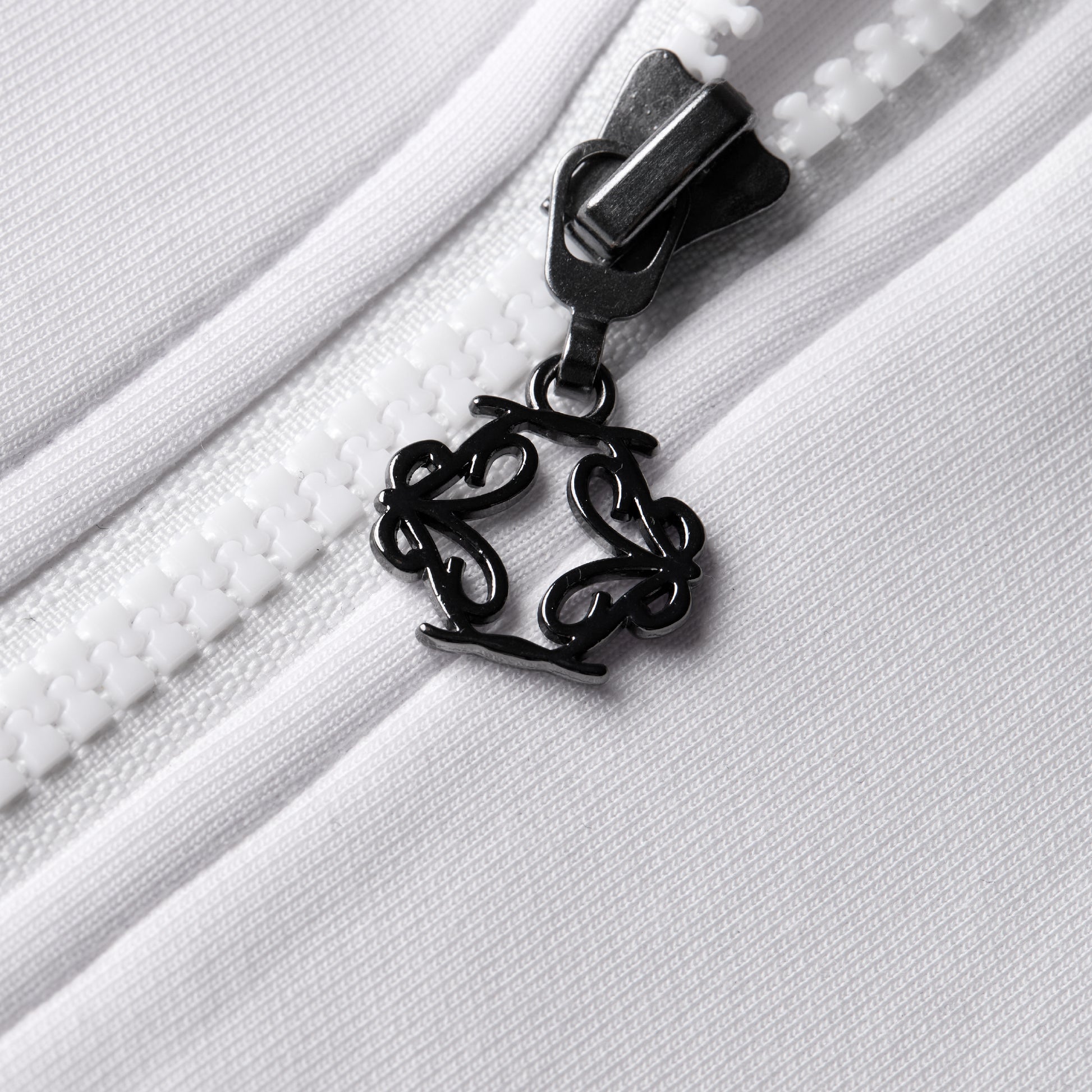 The Ravello Quarter Zip | White