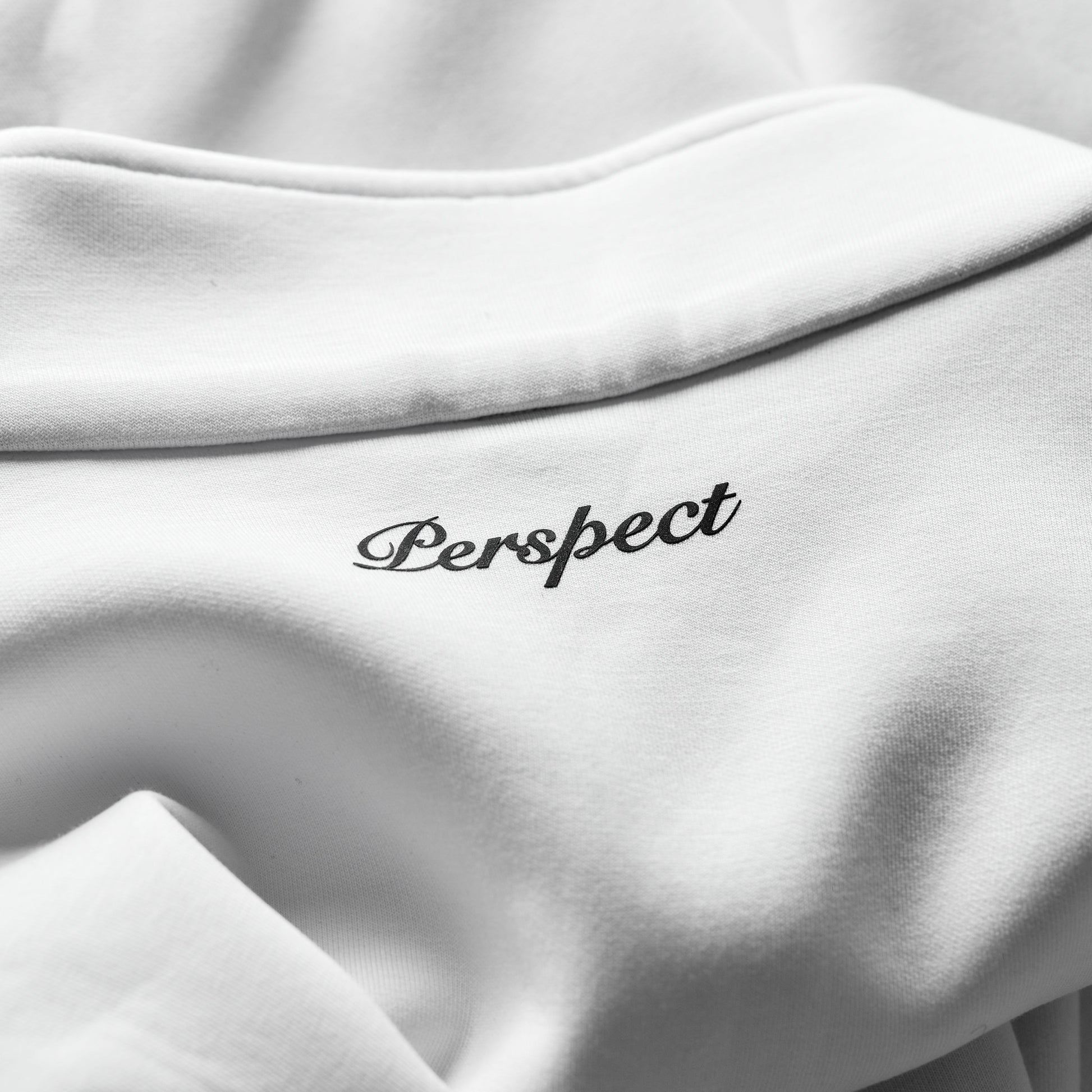 The Ravello Quarter Zip | White