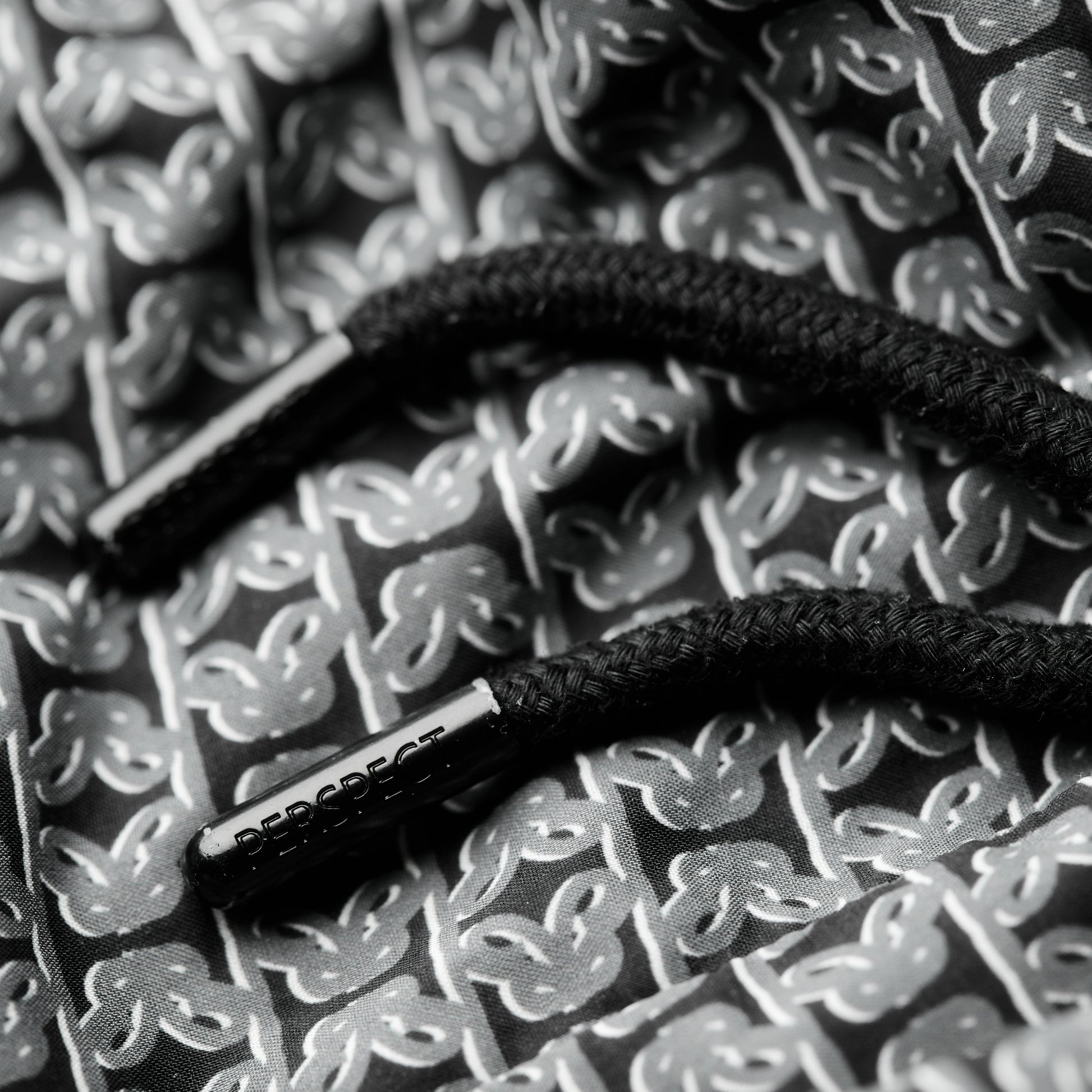 The Core Shorts Anthracite