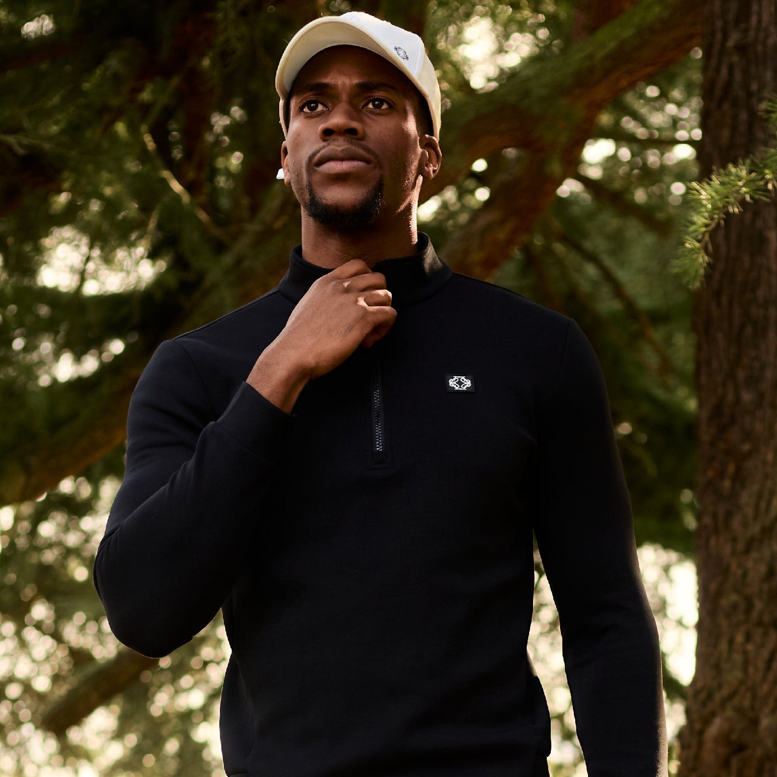 The Ravello Quarter Zip | Black