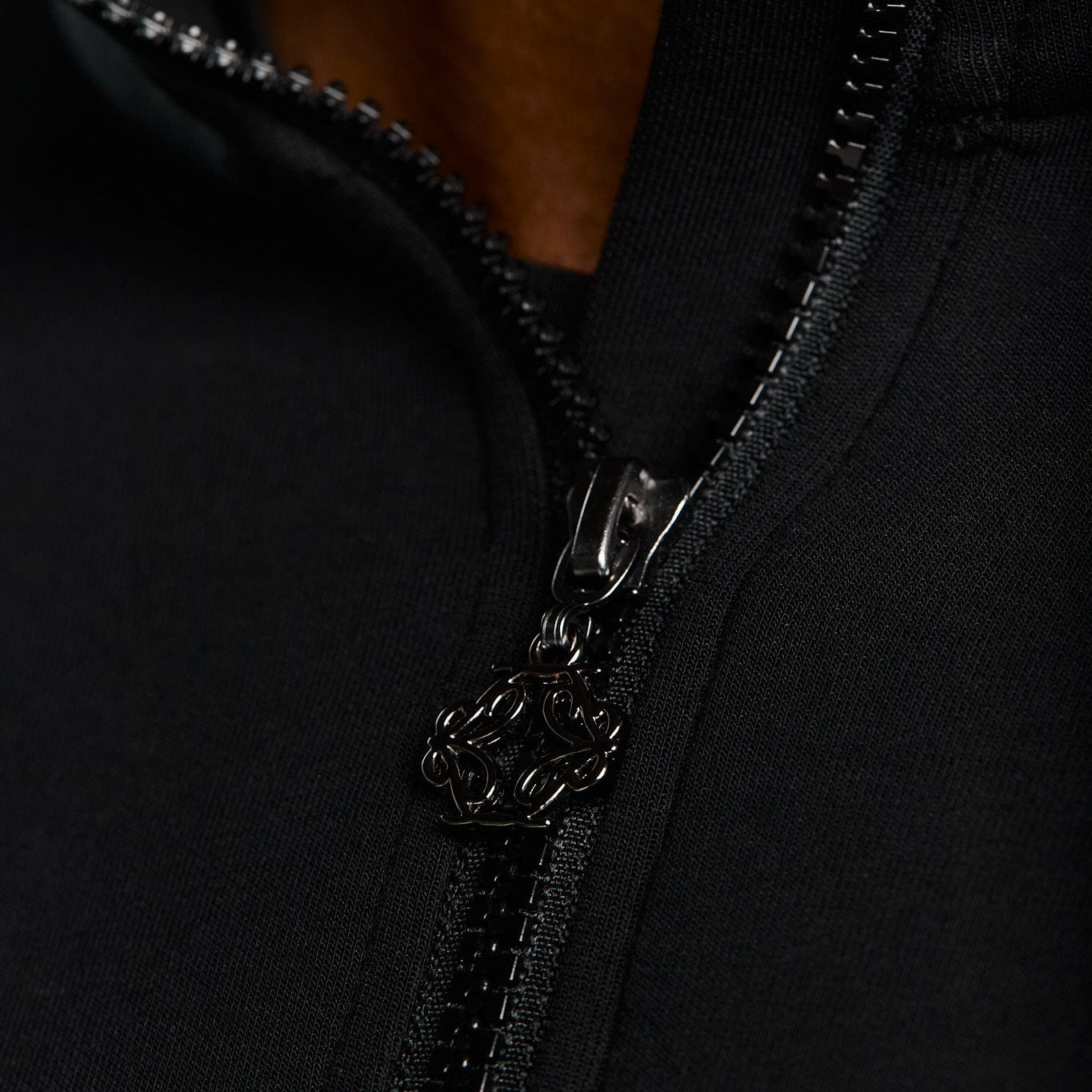 The Ravello Quarter Zip | Black